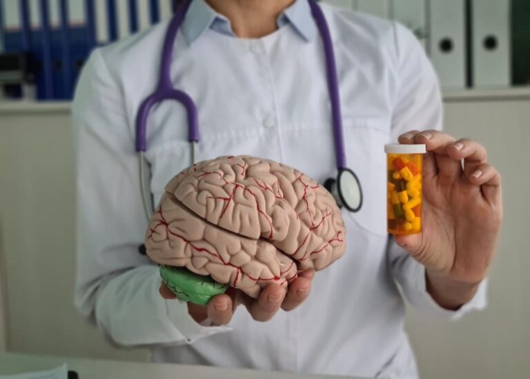 nootropics-benefits-risks-and-how-to-use-safely