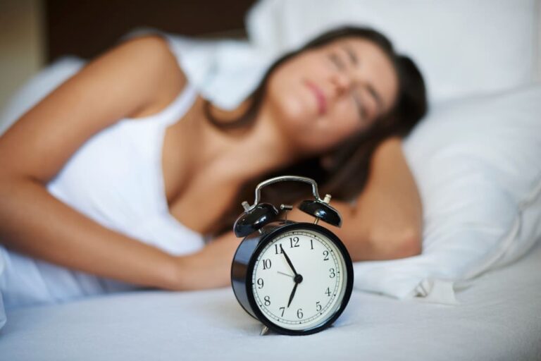 What is Your Circadian Rhythm? A Complete Guide